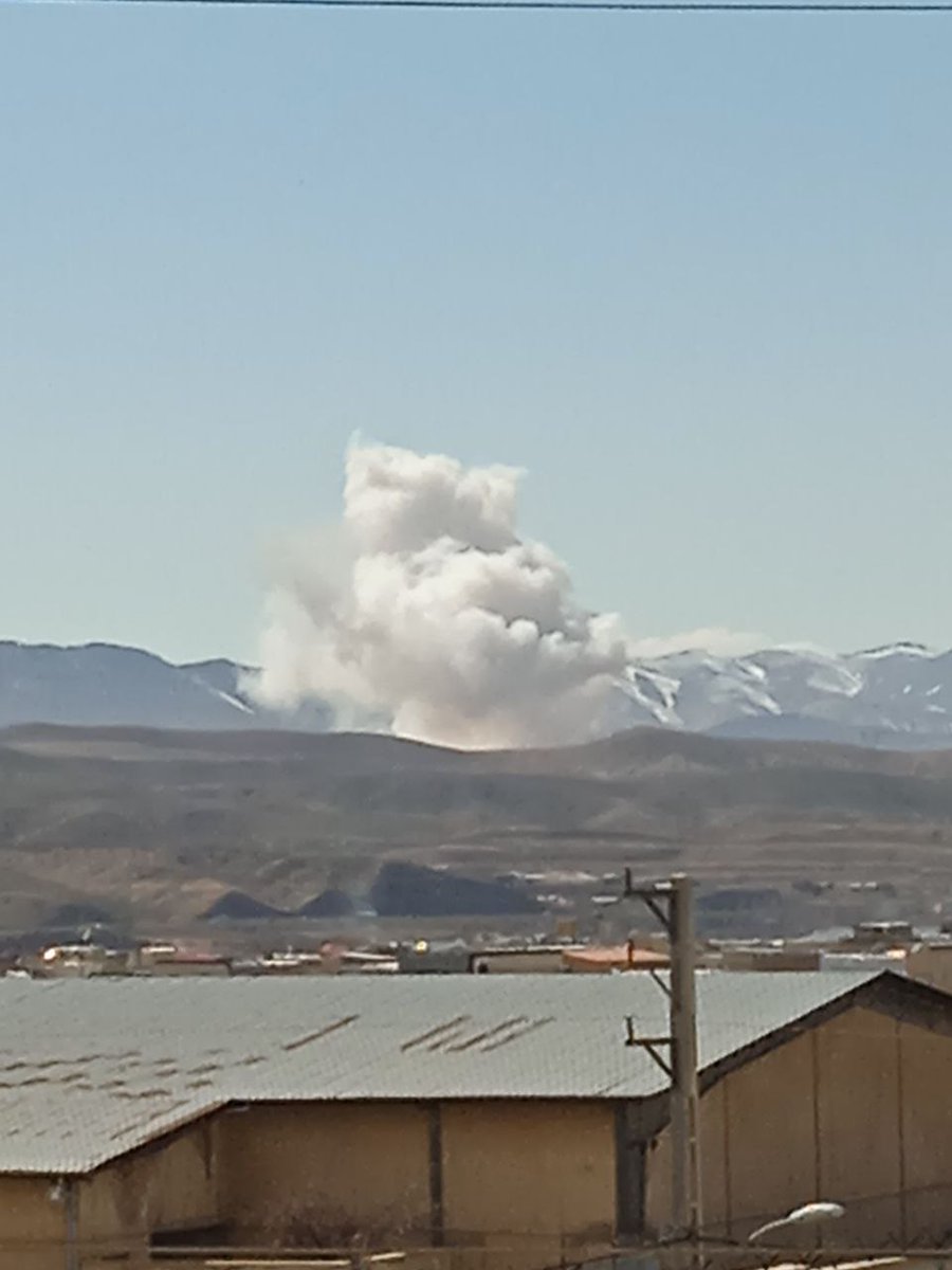 Well, the BM launcher from the quoted tweet is gone.
#IAF 🇮🇱 airstrike, Zanjan, #Iran