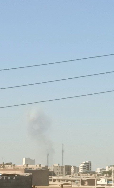 El Cuartel General de la Comandancia de Policía de Ahvaz fue atacado. Provincia de Juzestán, #Irán (Coords ~ 31.375, 48.615)