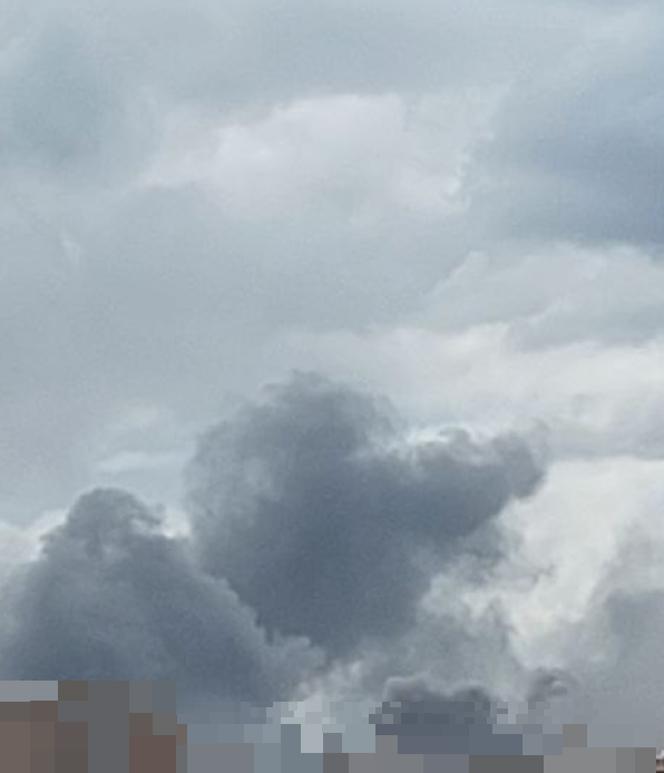 מספר פיצוצים דווחו בתבריז, מחוז אזרבייג'ן המזרחית, איראן, כאשר עדים מציינים כי המטרה הייתה בסמוך לשכונת חאפז.