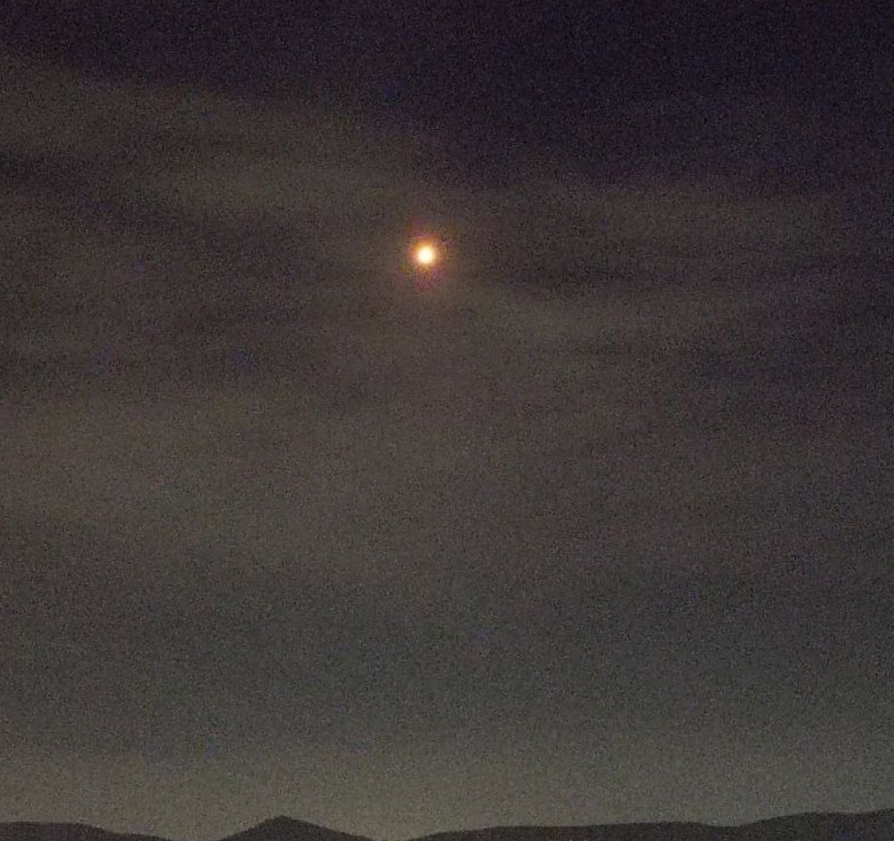 BM launch @ 2038 from Shiraz, #Fars Province, #Iran towards #Israel 🇮🇱