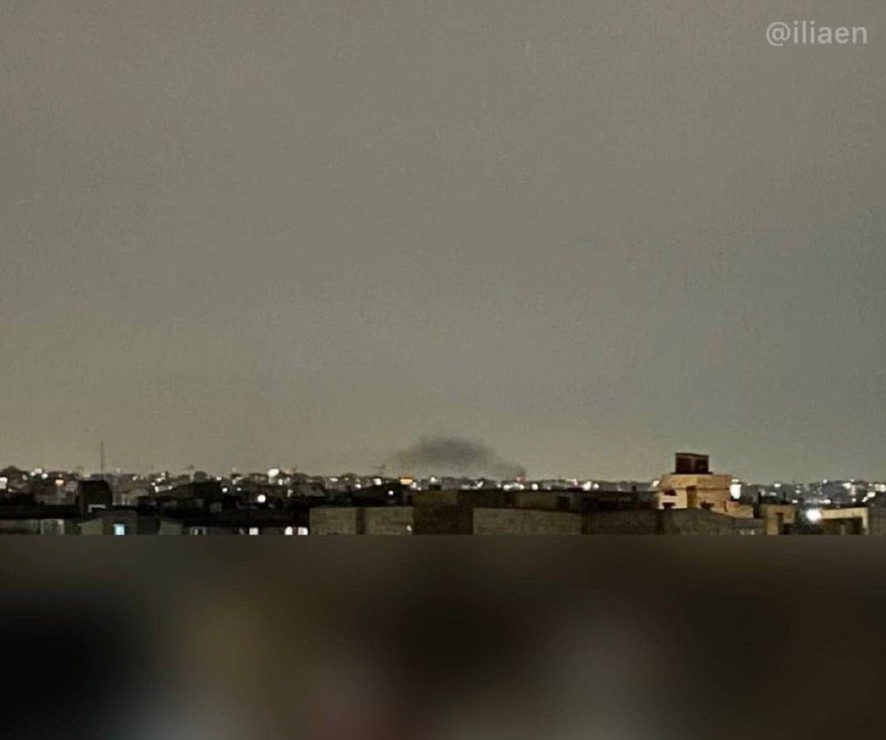 1603Z Fardis, Provincia de Alzborz, #Iran (Vía @IliaHashemicom)