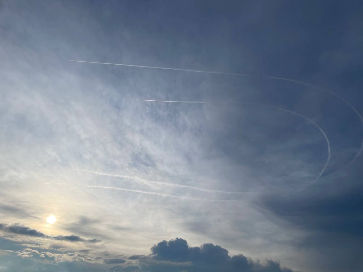 Jet activity over Tabriz, East Azerbaijan Province, #Iran