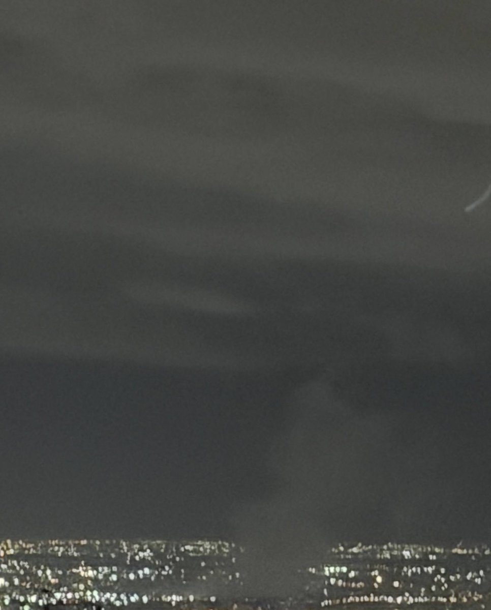 A Sh1n.org news post reports a time and location in Tehran, Iran.
