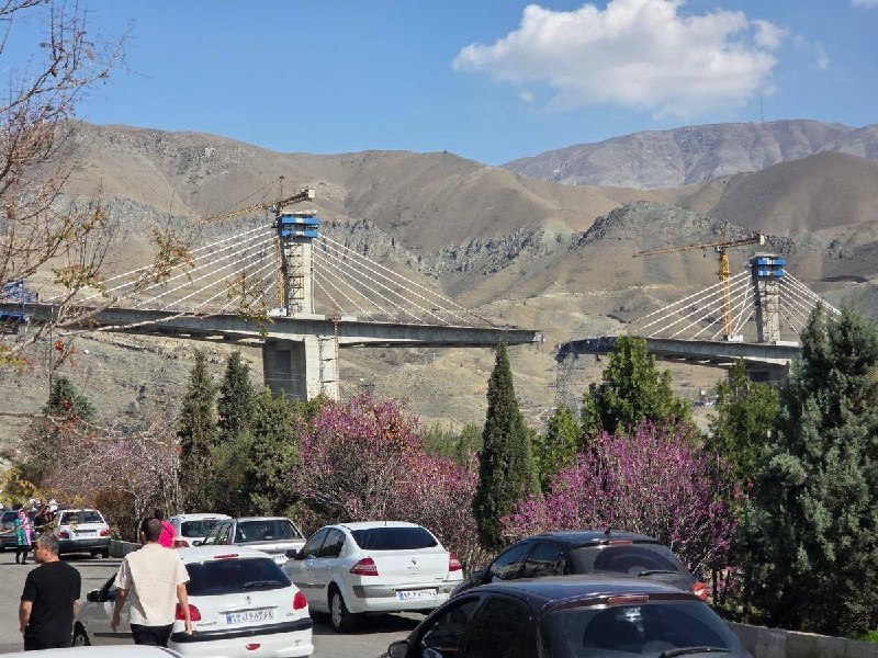 Impact on B1 bridge, Karaj, Alborz Province, #Iran
Alborz Province, #Iran
(Via @mamlekate)