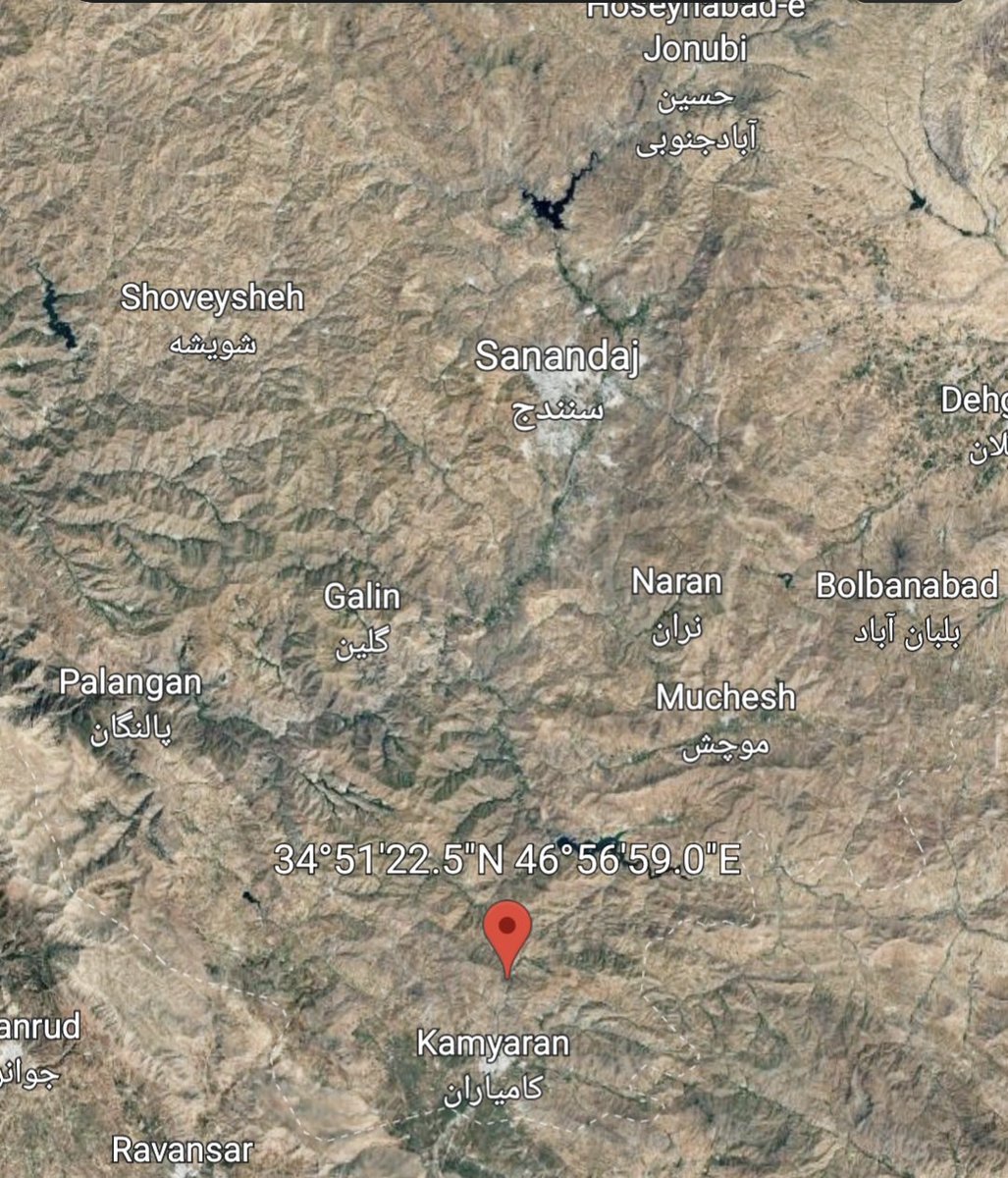 [Geolocation]
Destroyed TEL missile launcher north of Kamyaran, Kurdistan Province, Iran.
A vehicle-sized underground entrance visible in the footage (and the map).
34.8562598, 46.9497242
@elmustek
@GeoConfirmed 
@Shayan86