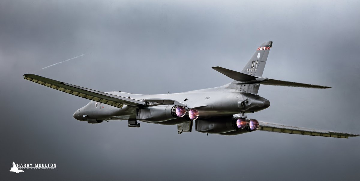 UPDATE: Fairford Bomber Training Flights #FreeIran
--- Operation EPIC FURY / Project FREEDOM ---
As of a short while ago, @MATA_osint team members have tracked/identified a total of 50 training sorties by US Air Force B-1B "Lancer" and B-52H "Stratofortress" bombers from RAF Fairford (EGVA) since the ceasefire began.
These comprise:
- 19 missions by B-52s (30 launches by 8 aircraft)
- 31 missions by B-1s (54 launches by 13 aircraft)
- 2 of the B-1s have not flown a single training sortie (yet)
Huge thanks as always to our team members @jamjake01 @Saint1Mil @Andyyyyrrrr @ArmchairAdml @LHA2709 @havoc_aviation
(Photos used with permission @havoc_aviation )