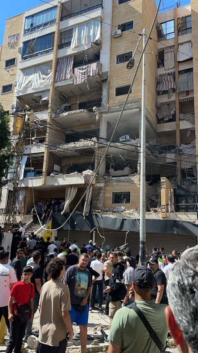 The Israeli Air Force targeted a building in the Dahieh district of Beirut, with the location geolocated at coordinates 33.832153, 35.511196.
