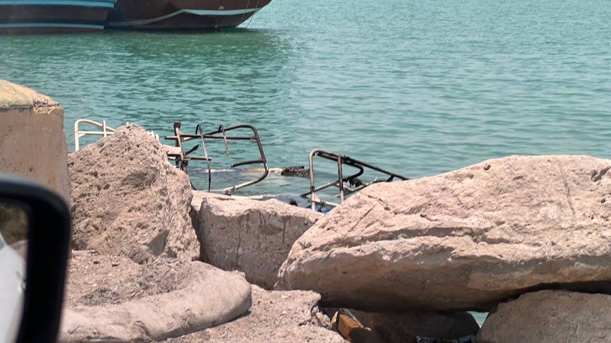 1/2 
Aftermath of U.S strikes on IRGC vessels in Kuhestak, Hormozgan Province, Iran 
(DO NOT WATERMARK)