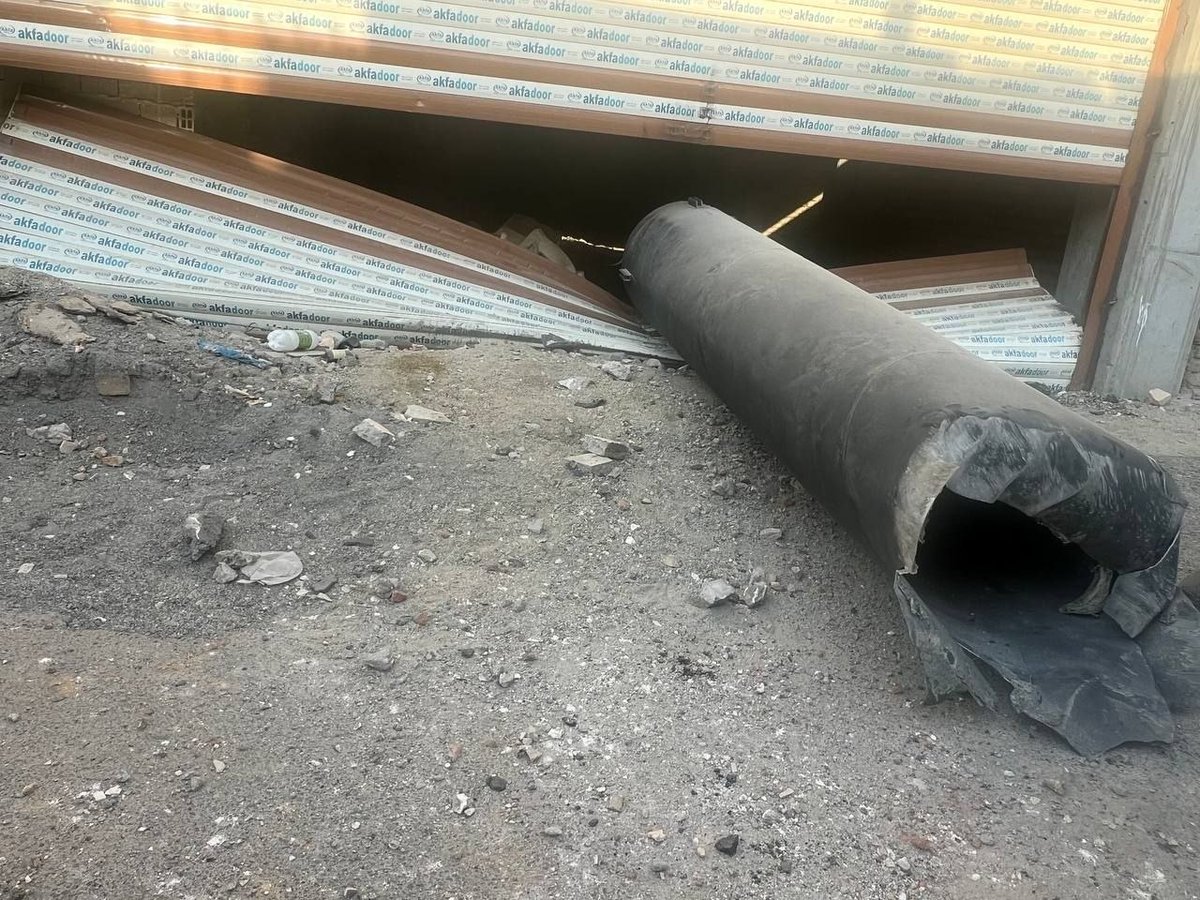 A ballistic missile launched by Iran's IRGC failed and crashed in the city center of Durud, Lorestan Province, causing material damage but no casualties, according to the local governor.