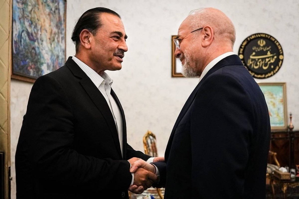 Satire: Ghalibaf's 'First Grindr's Public Date' With Pakistani CDF in Tehran