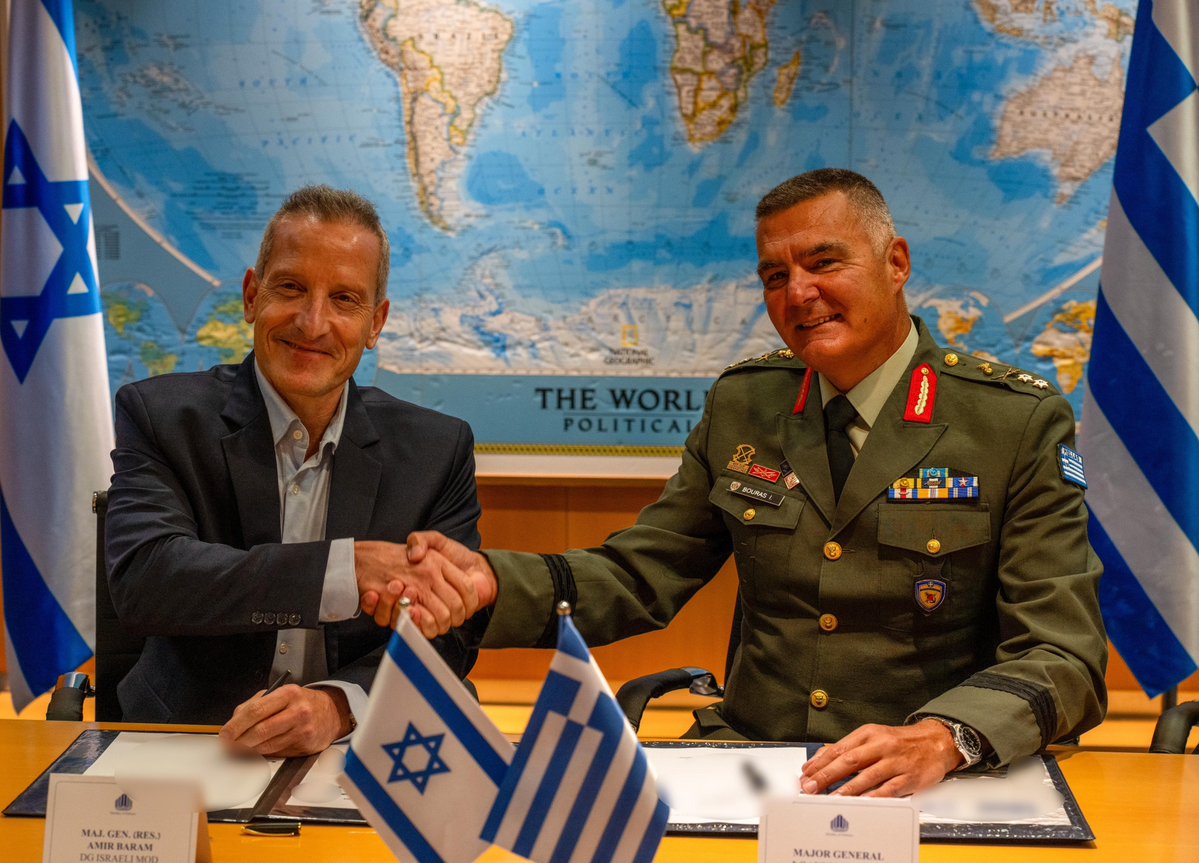ישראל חתמה על עסקת הגנה אווירית בהיקף 3 מיליארד אירו עם יוון