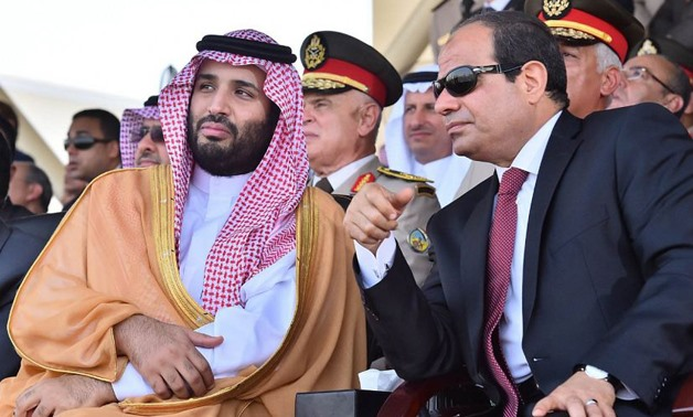 ولي العهد السعودي يخطط لزيارة مصر بشأن أزمة باب المندب