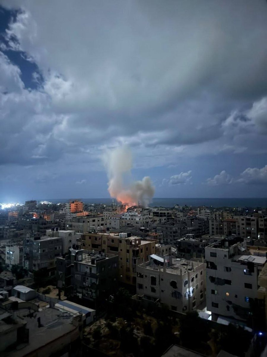 The commander of Hamas's Northern Gaza Brigade was killed in an Israeli strike in Gaza City overnight, according to Palestinian media and Israeli leaders.
Prime Minister Benjamin Netanyahu and Defense Minister Israel Katz announce that Izz al-Din al-Bik was targeted and killed in the IDF strike, after the Northern Gaza Brigade commander was involved in advancing attacks against Israeli forces and recruiting new terrorists.
According to Palestinian media, al-Bik was killed in a strike that hit an apartment in the al-Nasr neighborhood of Gaza City.
The IDF has not yet issued a comment.