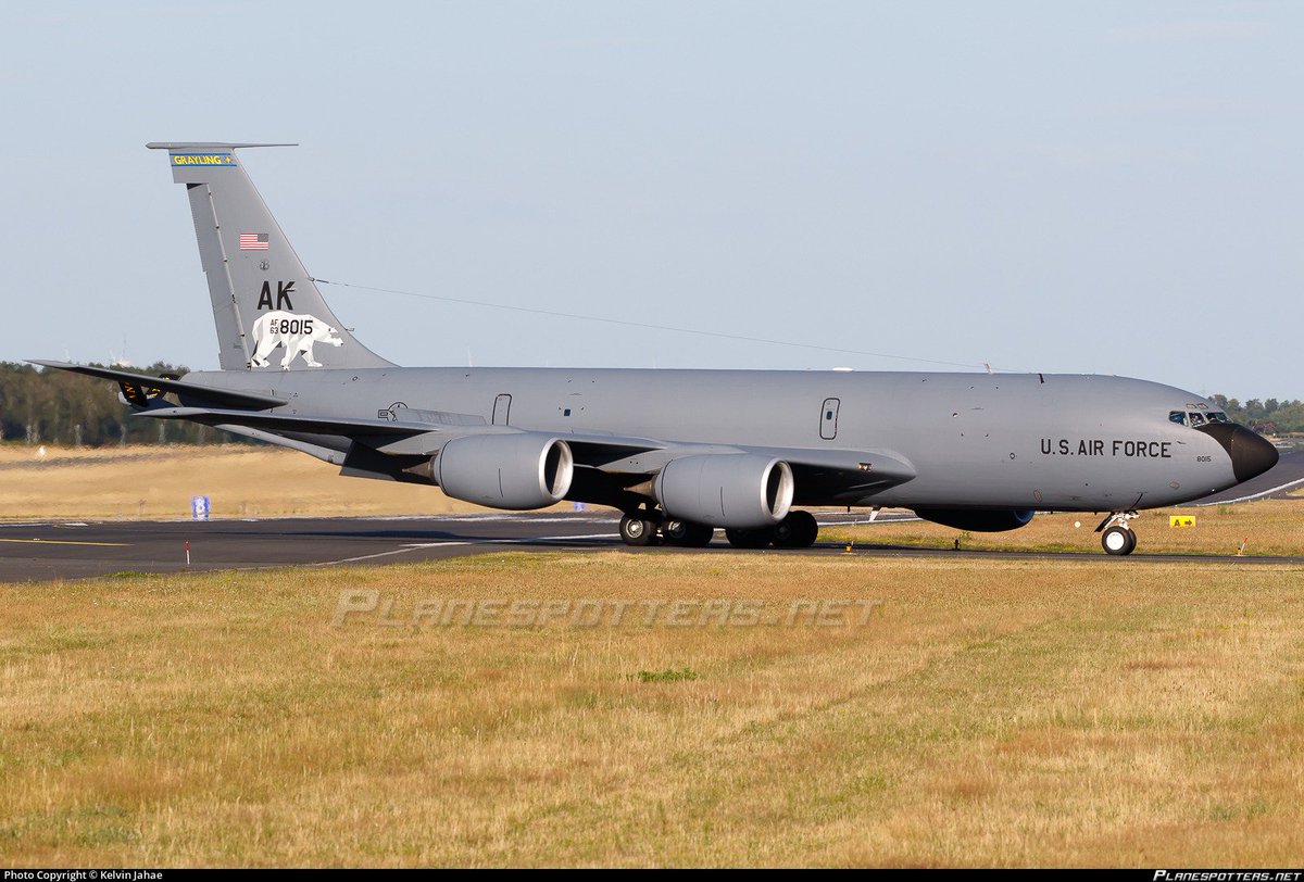 #USAF United States Air Force
Boeing KC-135 Stratotanker 4x
#AE062D 62-3571 - REACH (???)
#AE05AC 63-8029 - REACH (???)
#AE05AD 63-8043 - REACH (???)
#AE05A9 63-8015 - REACH (???)
Four KC-135s from the Alaska Air National Guard's 168th Air Refuelling Wing at Eielson Air Force Base are returning home today from bases in the CENTCOM AOR.
@MATA_osint