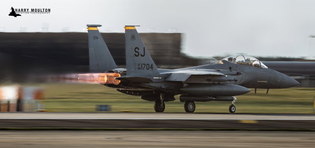 UPDATE: Coronet East 117 - "SJ" F-15Es Go Home! #IranWar
The 12x F-15E "Strike Eagle" jets of 4th Fighter Wing (SJ tails) currently in the UK will continue their journey home to the US this afternoon, with tankers filing now to take them:
Cell 1:
KC-46A "CLEAN73" 21-46094 #AE63CA
KC-46A "CLEAN74" 17-46034 #AE5E0F
KC-46A "CLEAN75" 18-46050 #AE5F9D
F-15E "TABOR11" 90-0229 (SJ)
F-15E "TABOR12" 89-0478 (SJ)
F-15E "TABOR13" 87-0193 (SJ)
F-15E "TABOR14" 87-0177 (SJ)
F-15E "TABOR15" 88-1704 (SJ)
F-15E "TABOR16" 88-1670 (SJ)
Cell 2:
KC-46A "CLEAN83" 23-46116 #AE44FF
KC-46A "CLEAN84" (Awaits)
KC-46A" CLEAN85" 18-46047 #AE5F9A
F-15E "TABOR21" 89-0490 (SJ)
F-15E "TABOR22" 87-0181 (SJ)
F-15E "TABOR23" 89-0492 (SJ)
F-15E "TABOR24" 89-0505 (SJ)
F-15E "TABOR25" 87-0196 (SJ)
F-15E "TABOR26" 88-1703 (SJ)
Photos via @havoc_aviation, used with permission
@MATA_osint @ArmchairAdml @AUX_OSINT @LatAmMilMVMTs @vcdgf555 @steffanwatkins