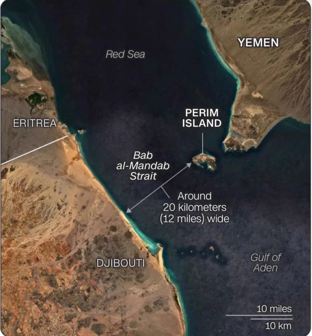 #BREAKING #Yemen’s military spokesperson says:
-The Giants Brigades and Nation Shield Forces have taken control of Bab al-Mandab following a flanking operation.
-Govt forces have cut the Dhubab–Mokha road and established fire control over it.
-Some Houthi fighters fled by boat after being surrounded.
-Dhubab airport is under government control.