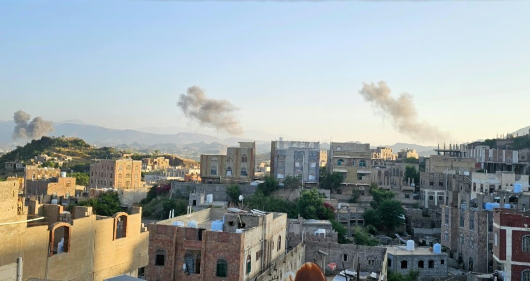 Reports Say Three Strikes Hit Houthi Targets in Eastern Taiz