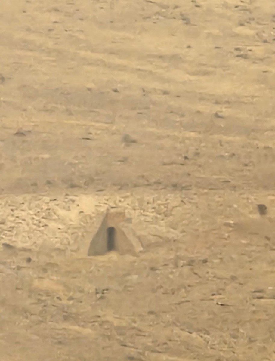 Military Movements Reported Near IRGC Tunnel Entrances in Fars Province